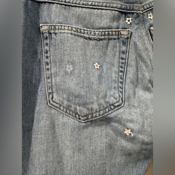NWT AMO Tomboy Crop Loose Fit Relaxed Rise Vintage Embroidered Floral Jeans 26 - Picture 12 of 16